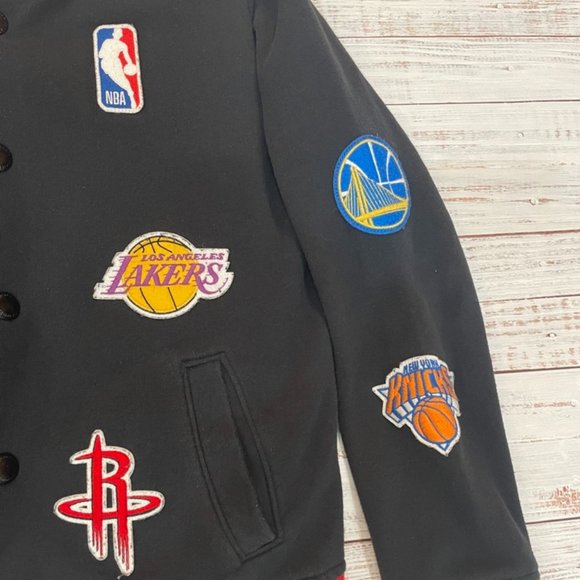 Abercrombie Kids NBA Licensed Basketball Varsity Jacket - Picture 4 of 6